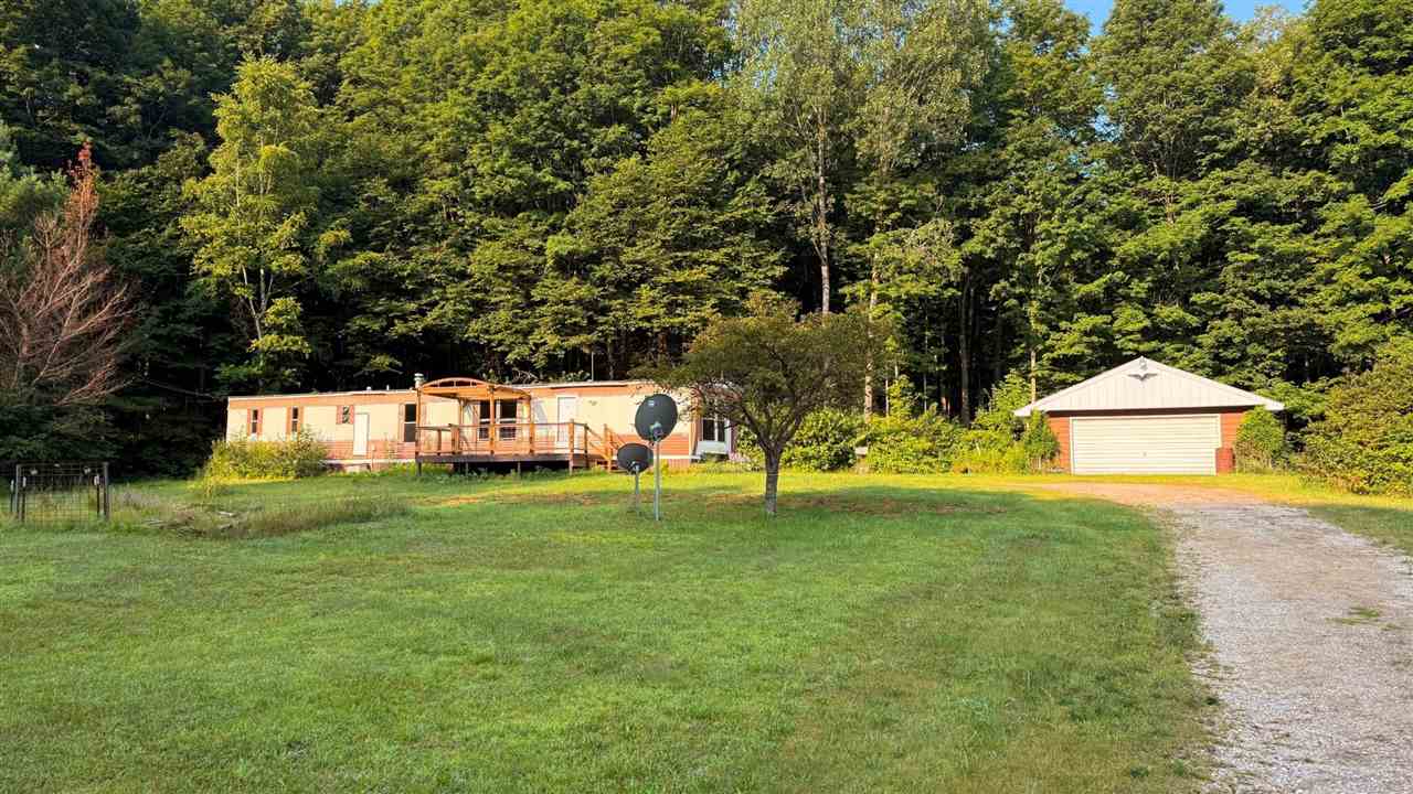 Central Lake, Michigan 49622, United States, 2 Bedrooms Bedrooms, ,1 BathroomBathrooms,Residential,Active,186077