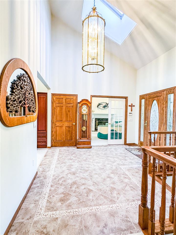 2444 SW Opal Lake Road