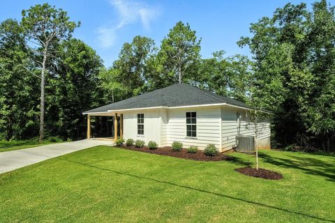 Photo of 207 Beaver Lake Rd., Purvis, MS 39475 (MLS # 144692)