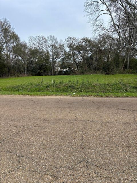 Photo of 823 Edgar St., McComb, MS 39648 (MLS # 144409)