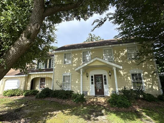 Photo 1 of 7 — 910 S 34th Ave., Hattiesburg, MS 39402