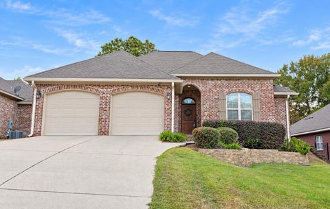 Photo of 128 Shadow Ridge Dr., Hattiesburg, MS 39402 (MLS # 149285)
