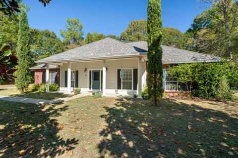 Photo of 18 Zachary Dr., Hattiesburg, MS 39402 (MLS # 149206)