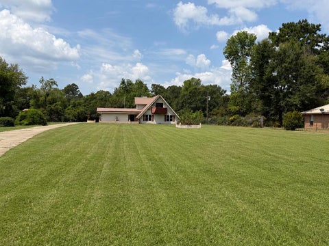 Photo of 151 Lakeview Dr., Petal, MS 39465 (MLS # 148477)