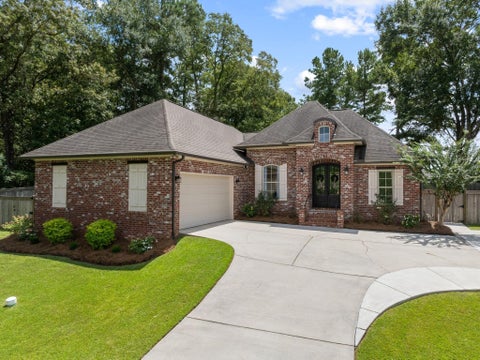 Photo of 62 Roundtree, Hattiesburg, MS 39402 (MLS # 148593)