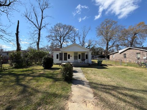 Photo of 107 Short Royal St., Hattiesburg, MS 39401 (MLS # 146042)