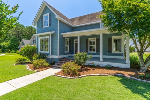 Photo of 10 Persimmon CIR, Hattiesburg, MS 39402 (MLS # 147535)