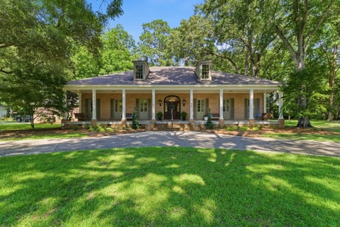 Photo of 616 East Ave., Columbia, MS 39429 (MLS # 147521)