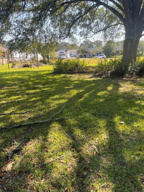 Photo of 1303 W Pine, Hattiesburg, MS 39401 (MLS # 144748)