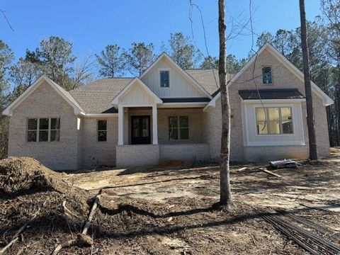 Photo of 8 Shadow Ridge Dr., Laurel, MS 39443 (MLS # 146048)