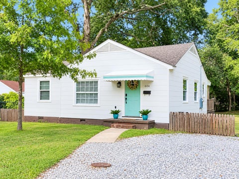 Photo of 604 Ronie St., Hattiesburg, MS 39401 (MLS # 149261)