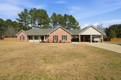 Photo of 4 Lynwood Dr., Purvis, MS 39475 (MLS # 145826)