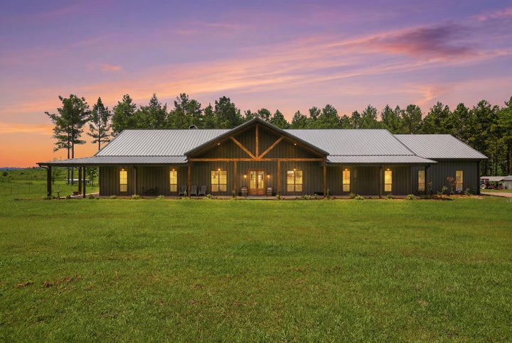 Photo 1 of 119 — 646 Myrick Strengthford, Laurel, MS 39443
