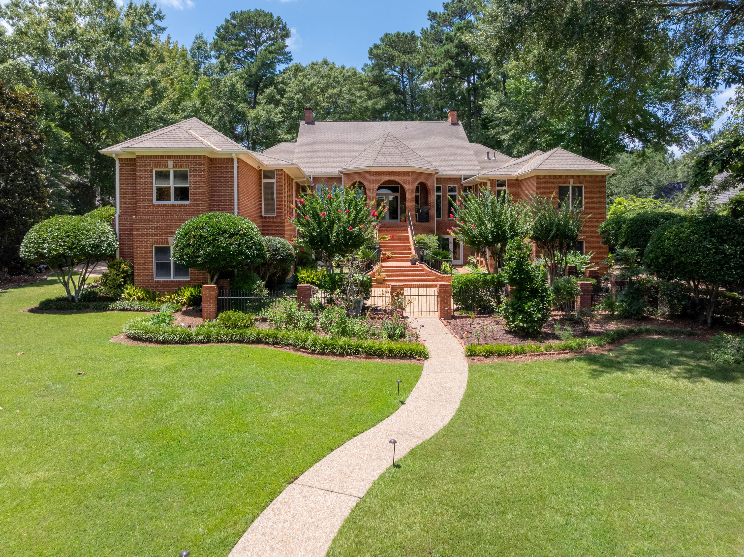 213_W_Canebrake_Blvd-74