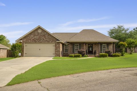 Photo of 23 E Spruce, Sumrall, MS 39482 (MLS # 144598)