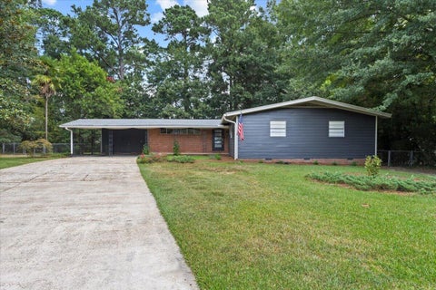 Photo of 100 Lee Cir., Hattiesburg, MS 39402 (MLS # 148209)