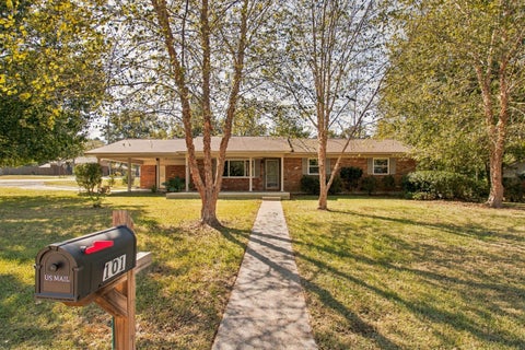 Photo of 101 Raspberry St., Collins, MS 39428 (MLS # 149125)