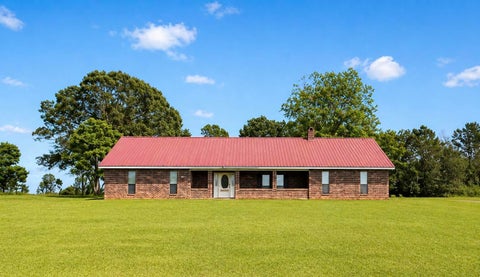 Photo of 988 Salem Church Rd, Collins, MS 39428 (MLS # 146898)