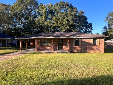Photo of 108 A B Thompson St., Summit, MS 39666 (MLS # 145249)