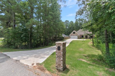 Photo of 157 Courtland Dr., Hattiesburg, MS 39402 (MLS # 143381)
