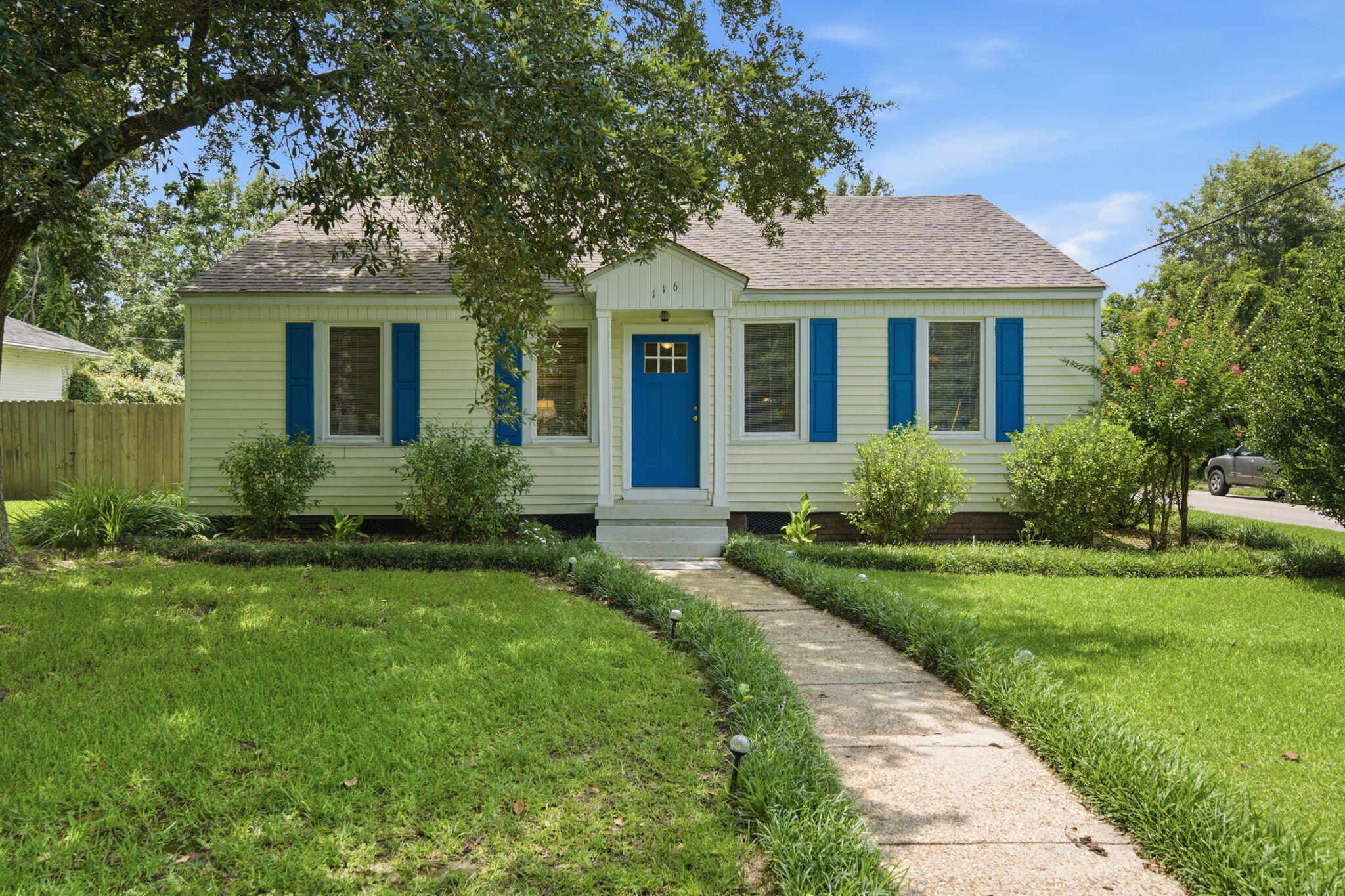 Photo 1 of 25 — 116 N 21st Ave., Hattiesburg, MS 39401