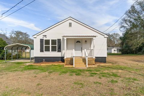 Photo of 407 Short St., Ellisville, MS 39437 (MLS # 145568)