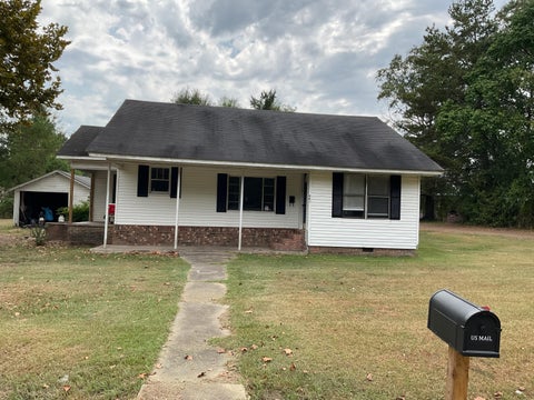 Photo of 401 Oak St., Ellisville, MS 39437 (MLS # 148526)
