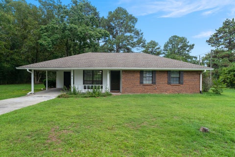 Photo of 41 J M Burge Rd., Hattiesburg, MS 39402 (MLS # 148772)