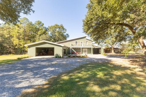 Photo of 18 Gordon Dr., Petal, MS 39465 (MLS # 144796)