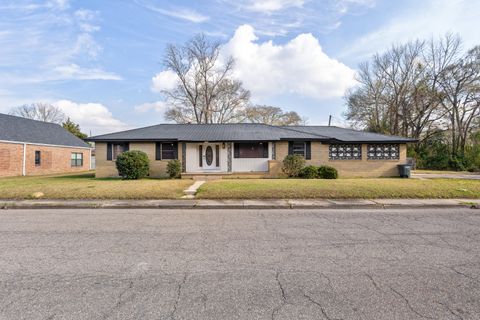 Photo of 1116 West Ave., Columbia, MS 39429 (MLS # 145400)