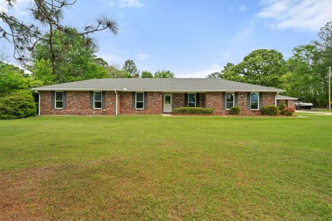 Photo of 2 Clipper, Hattiesburg, MS 39402 (MLS # 146576)