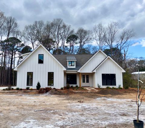 Photo of 41 Forest Barnes, Petal, MS 39465 (MLS # 145868)