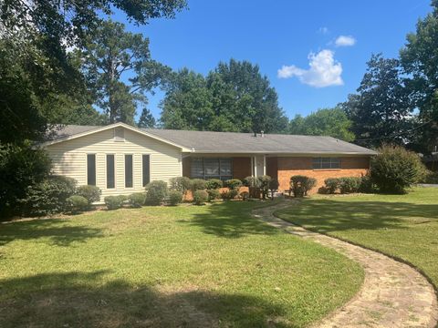 Photo of 1214 Carter Dr., Hattiesburg, MS 39402 (MLS # 143627)