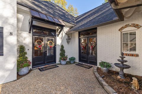 Photo of 8 Bellerose, Hattiesburg, MS 39402 (MLS # 145169)