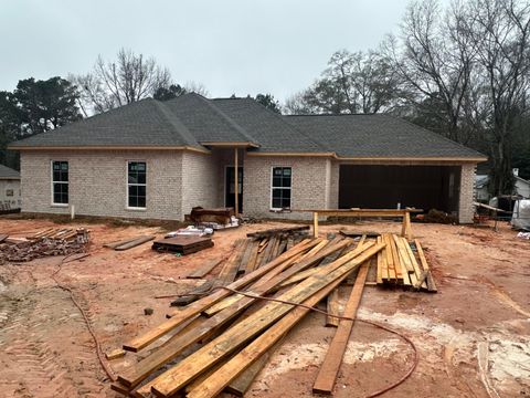 Photo of 76 Lexington Cir., Hattiesburg, MS 39402 (MLS # 145573)