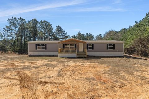 Photo of 143 County Road 153, Laurel, MS 39443 (MLS # 145764)