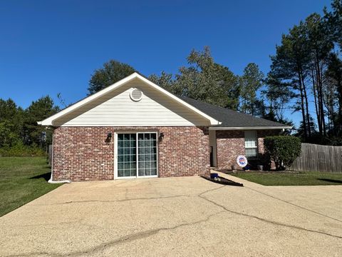 Photo of 122 N Rawls Rd., Sumrall, MS 39482 (MLS # 144469)