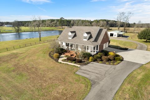 Photo of 100 Deerfield Farm, Columbia, MS 39429 (MLS # 145472)
