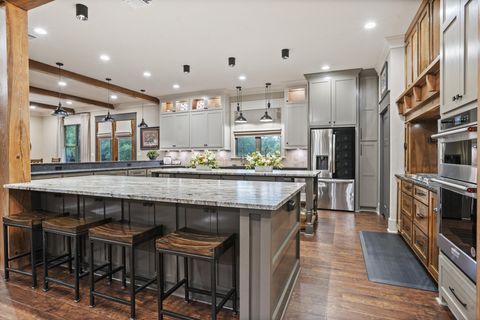 Photo of 191 Old Hwy 49 W, Hattiesburg, MS 39401 (MLS # 143287)