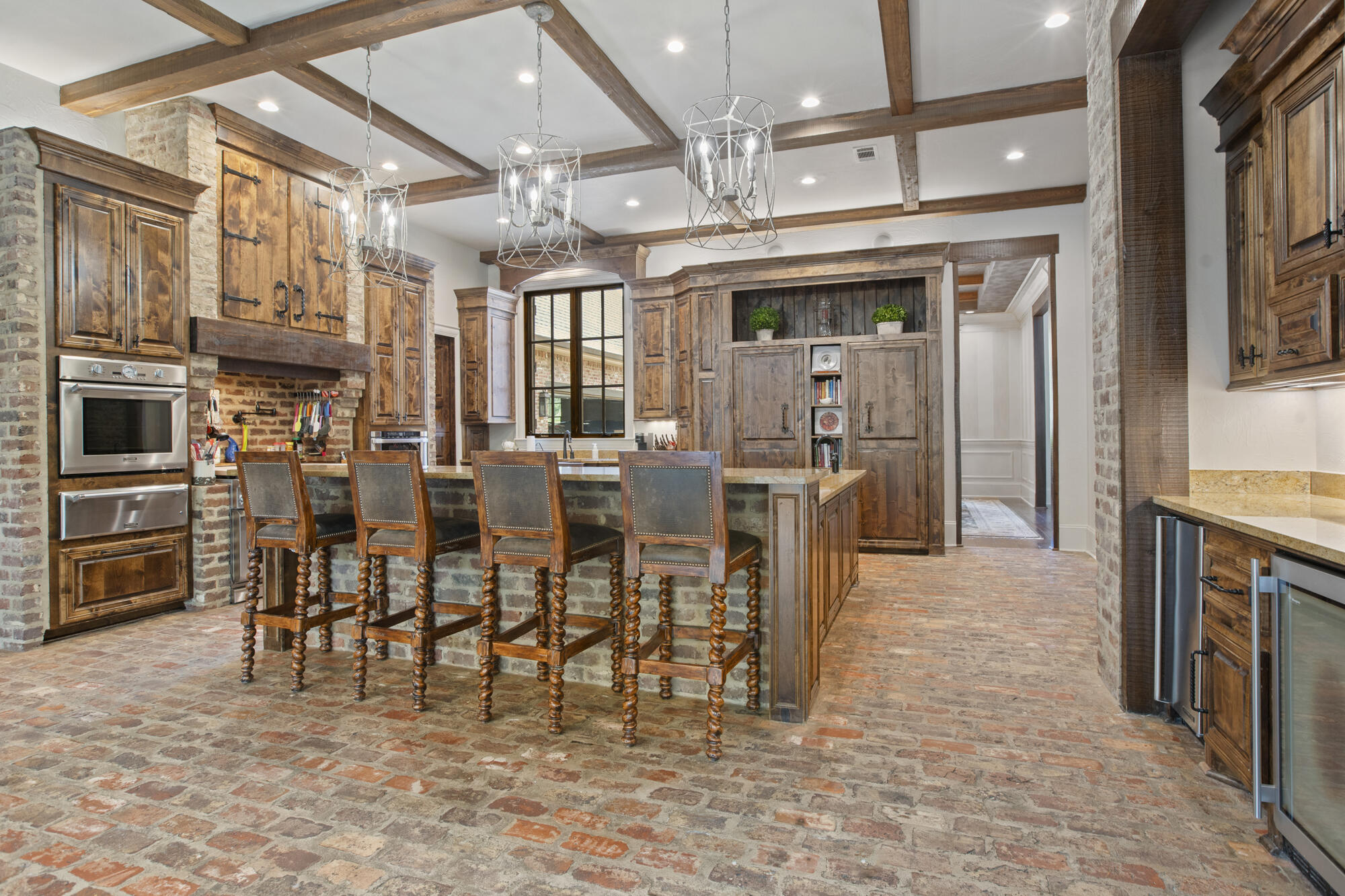 Hattiesburg, Mississippi, 39402, United States, 5 Bedrooms Bedrooms, ,5 BathroomsBathrooms,Residential,Active,2014920