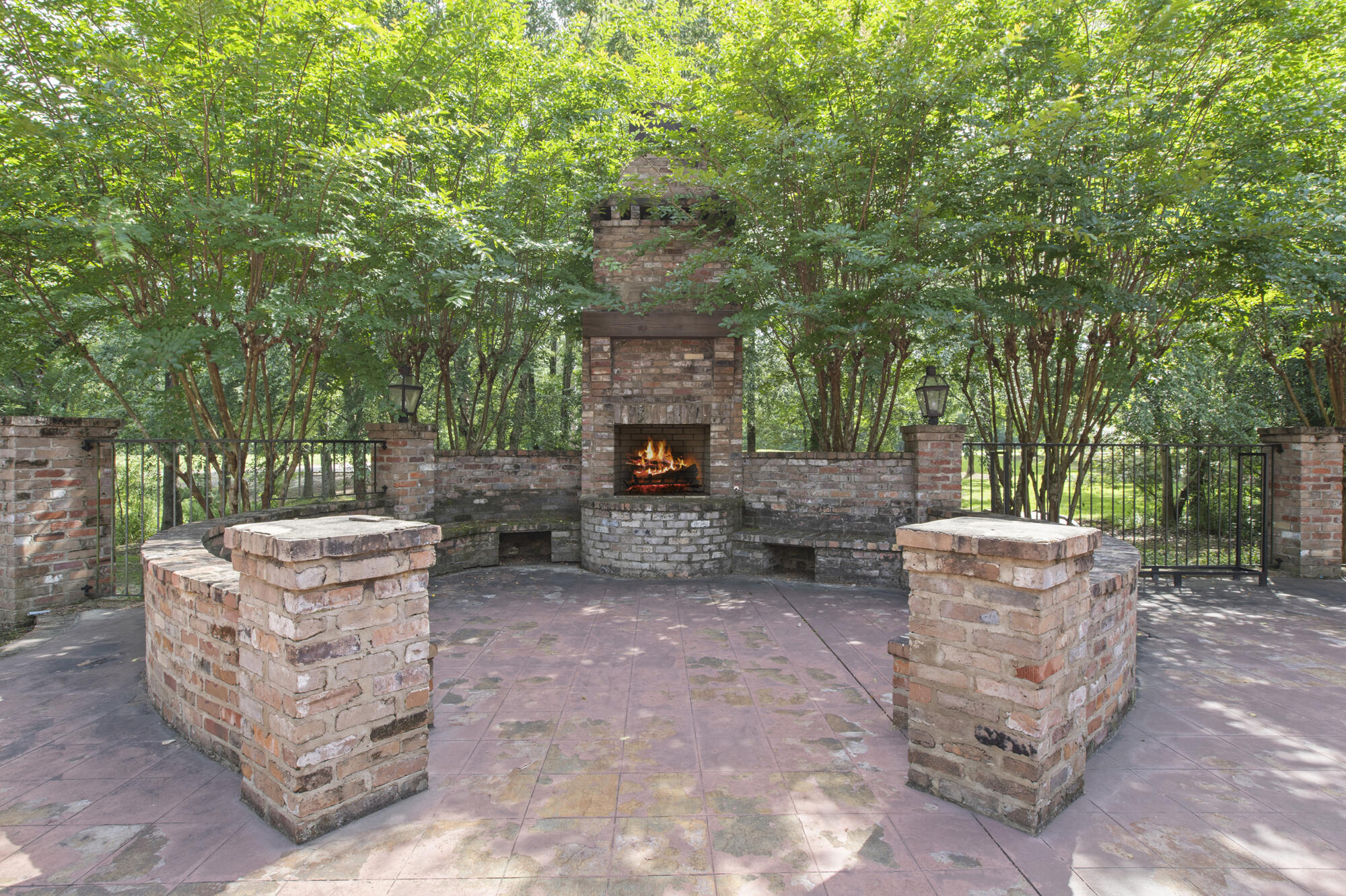 Hattiesburg, Mississippi, 39402, United States, 5 Bedrooms Bedrooms, ,5 BathroomsBathrooms,Residential,Active,2014920