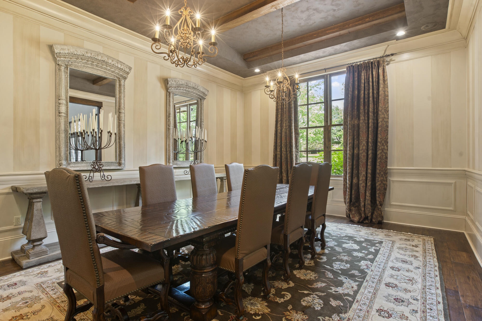 Hattiesburg, Mississippi, 39402, United States, 5 Bedrooms Bedrooms, ,5 BathroomsBathrooms,Residential,Active,2014920