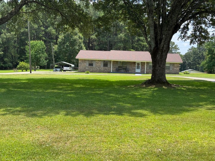 Photo 1 of 15 — 1150 Trace Rd., Laurel, MS 39443