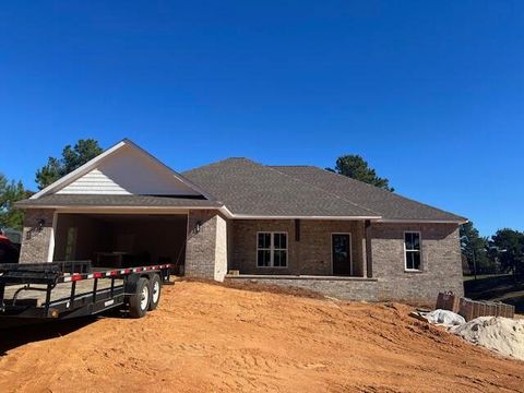 Photo of 22 Joan Dr, Ellisville, MS 39437 (MLS # 143669)