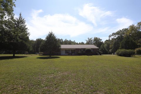 Photo of 2066 Evelyn Gandy Parkway Pkwy, Hattiesburg, MS 39401 (MLS # 144997)