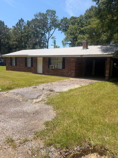 Photo of 1217 Magnolia Ave., Heidelberg, MS 39439 (MLS # 147115)