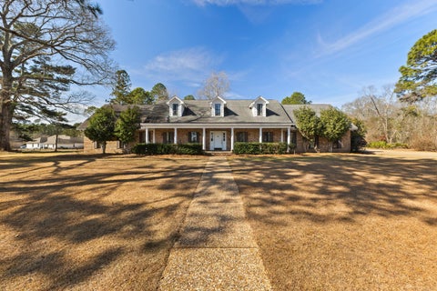 Photo of 269 W Lake Rd., Hattiesburg, MS 39402 (MLS # 148136)