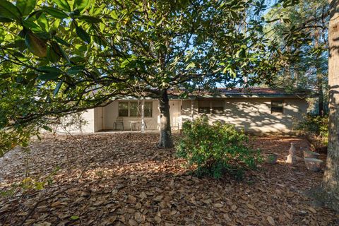 Photo of 204 Oscar Bond Rd Rd, Purvis, MS 39475 (MLS # 145128)