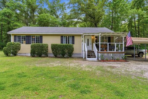 Photo of 198 Leffler Rd, Hattiesburg, MS 39401 (MLS # 146918)