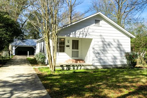 Photo of 1109 Corinne St., Hattiesburg, MS 39401 (MLS # 145436)